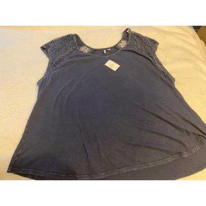 NEW WITH TAGS CATO WOMENS PLUS SIZE 26/28W BLOUSE,  BLUE, LACE TRIM, STRETCH